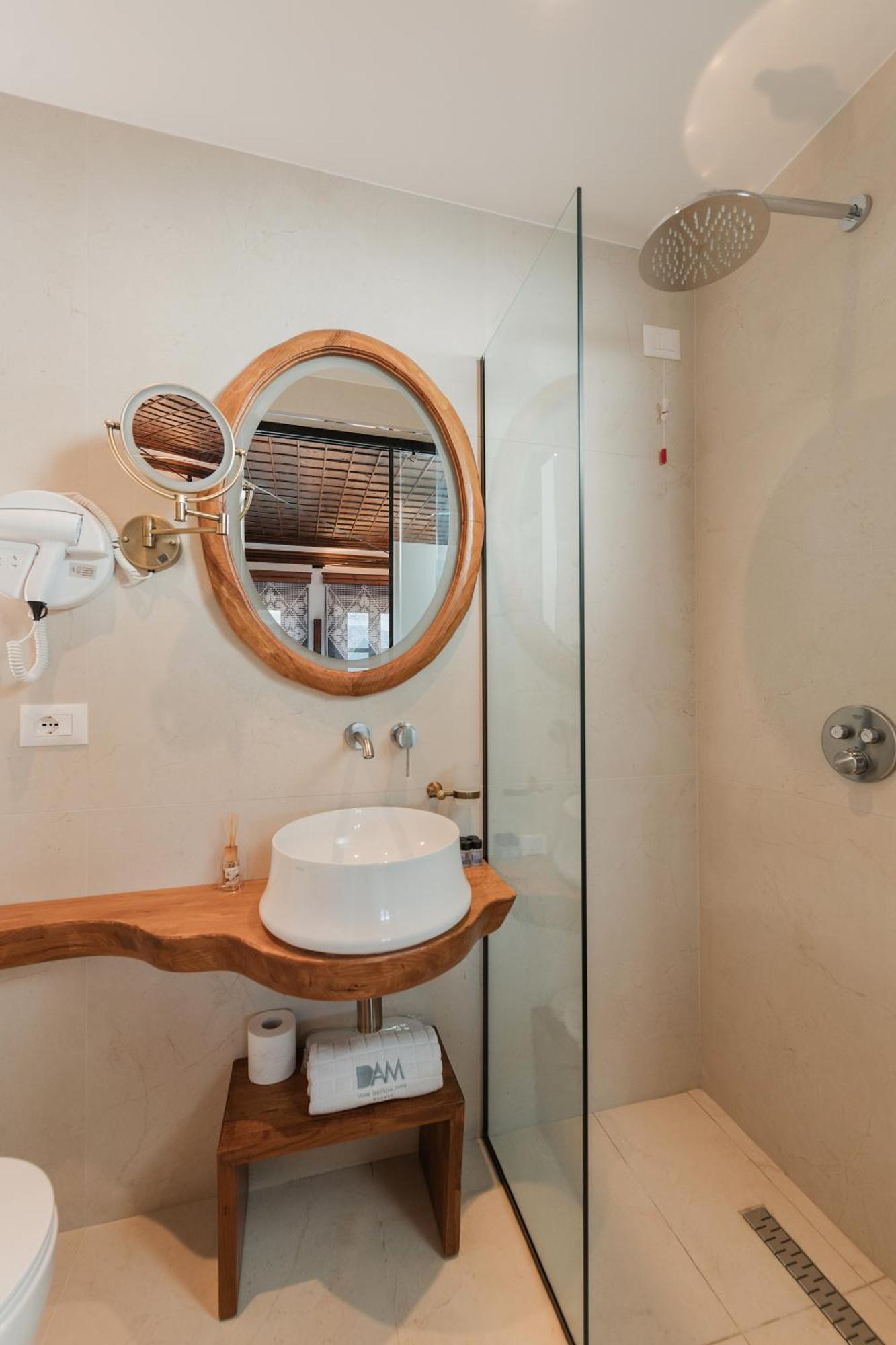 Dam Stone Boutique Hotel ジロカストラ エクステリア 写真