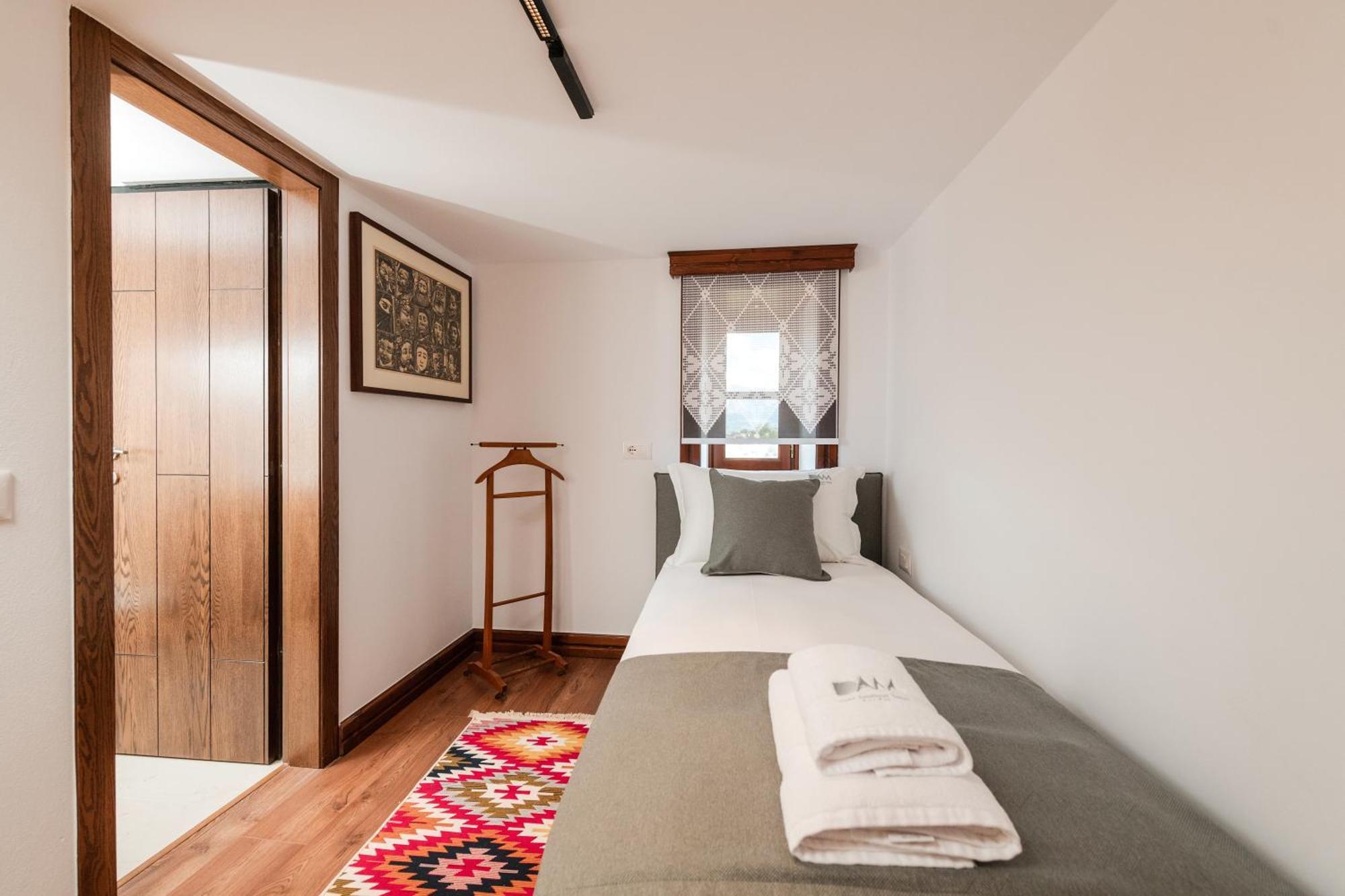 Dam Stone Boutique Hotel ジロカストラ エクステリア 写真